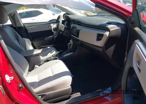 2015 Toyota Corolla Le z USA, uszkodzony, nr VIN 2T1BURHE8FC399319